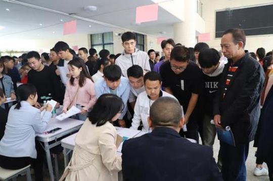 毕业生顶岗实习周记 学生顶岗实习手册