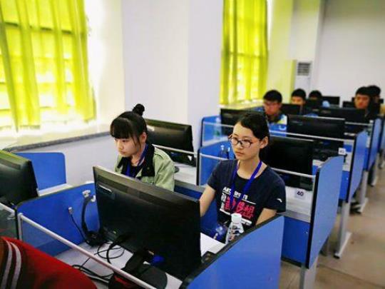计算机系大学生在技术部门的实习报告
