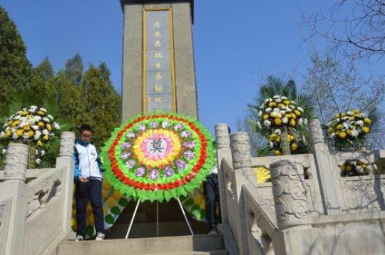 清明节祭扫烈士墓发言稿