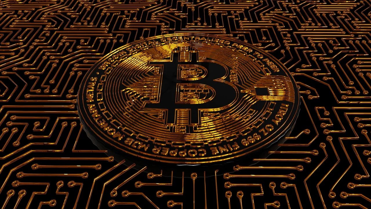 比特币现货需求在币安回升，近期回调后多头能否重掌主导？